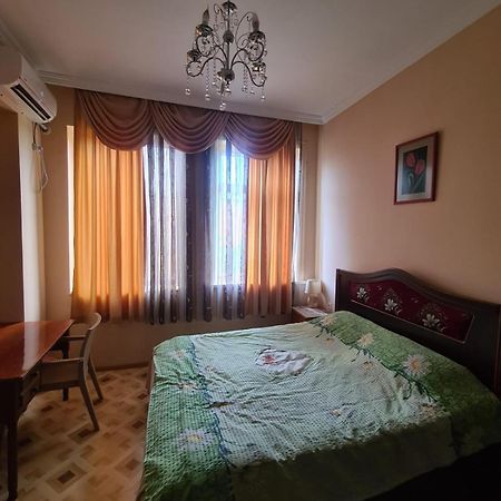 Camellia Hotel Kutaiszi Kültér fotó