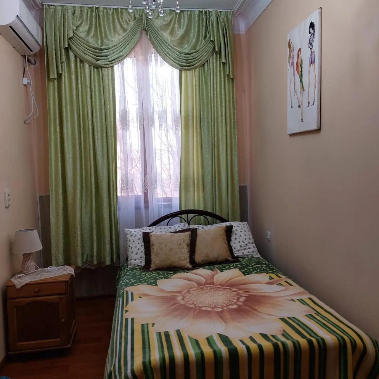 Camellia Hotel Kutaiszi Kültér fotó